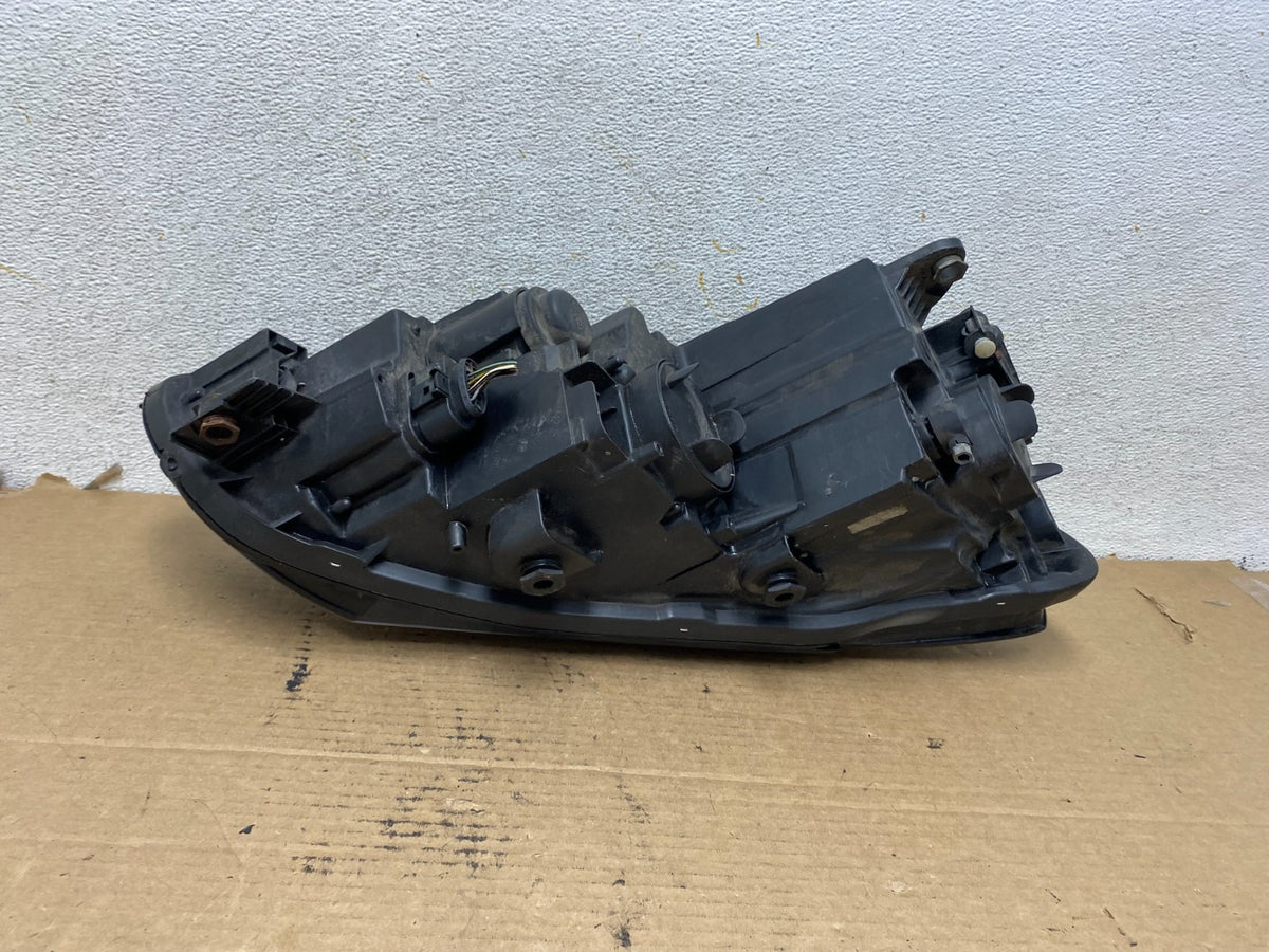 2012-2015 Volkswagen Passat Left Driver LH Side Halogen Headlight AH4099 DW4
