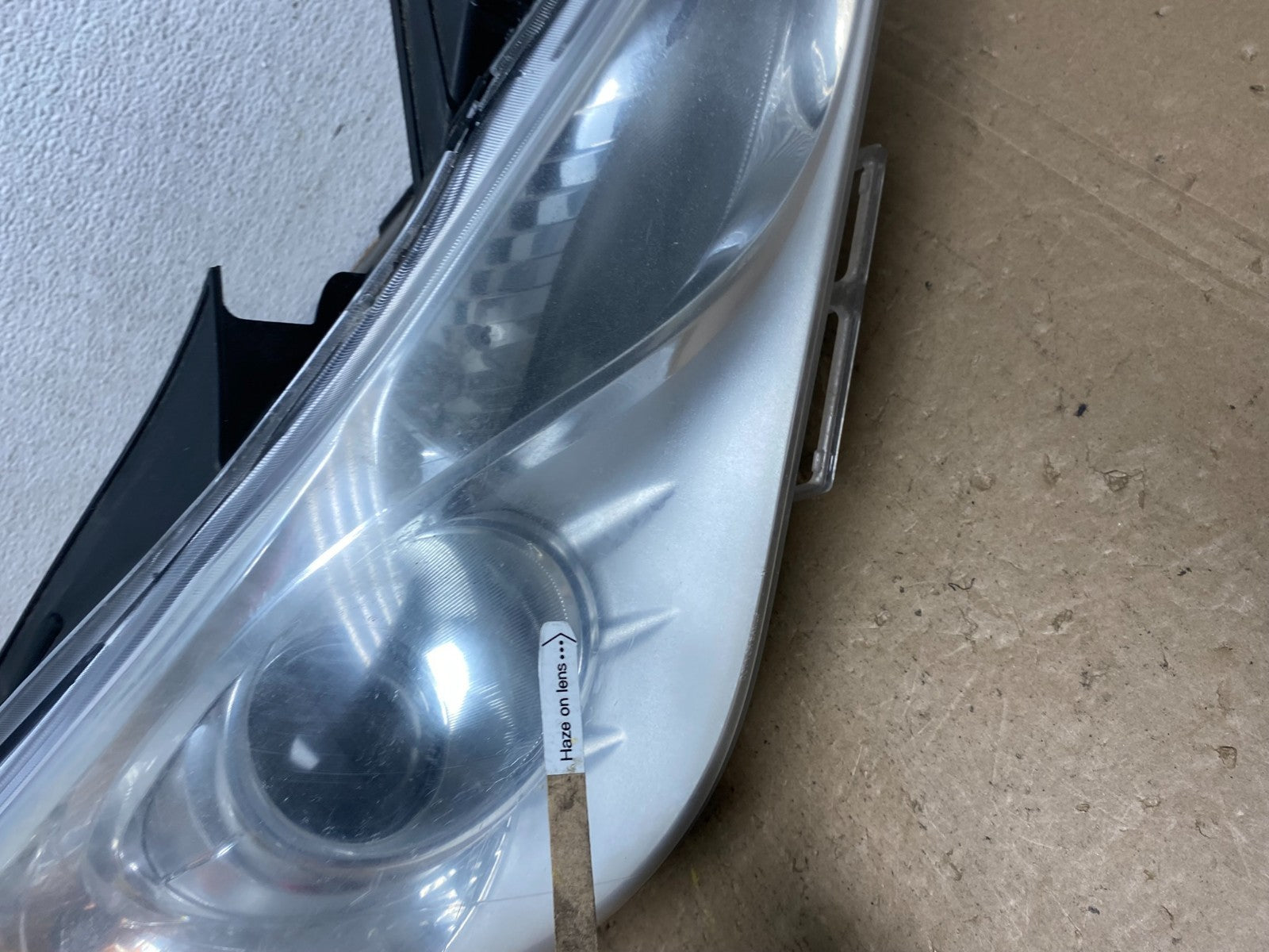 2011 - 2014 Hyundai Sonata Right Passenger Rh Side Headlight Halogen AC6003 DW5