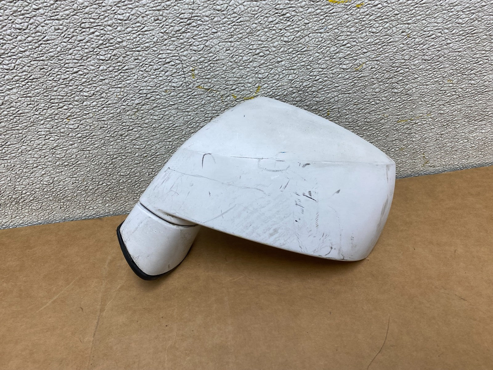 2003 2004 Hyundai Tiburon Left Driver LH View Mirror Power OEM X2695 DW0