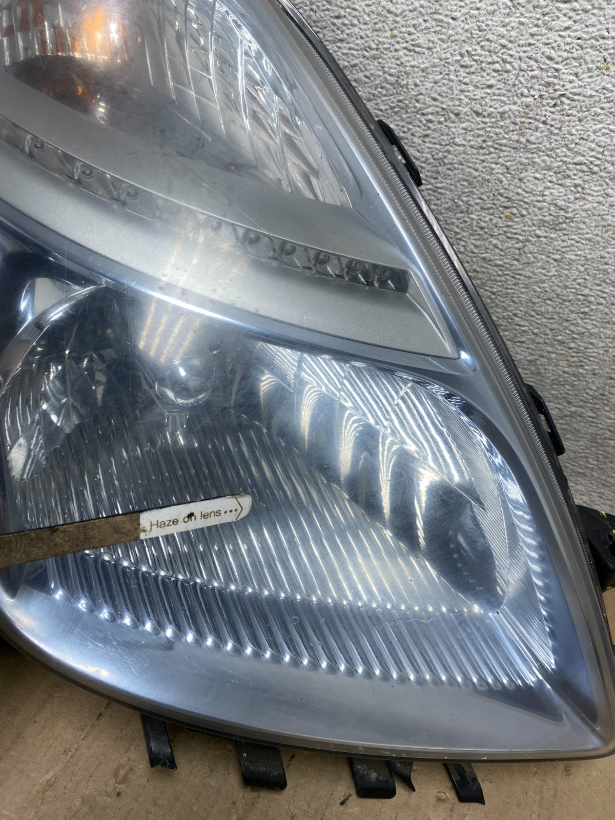 2006-2009 Toyota Prius Right Passenger Rh Side Headlight Xenon HID AJ2108 DW4