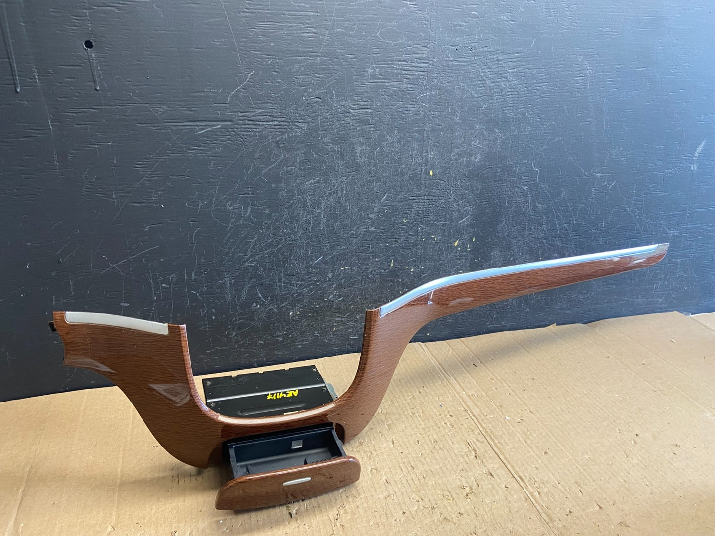 2007 to 2012 Hyundai Santa Fe Center Dashboard Wood Panel Molding AE4117 DG1