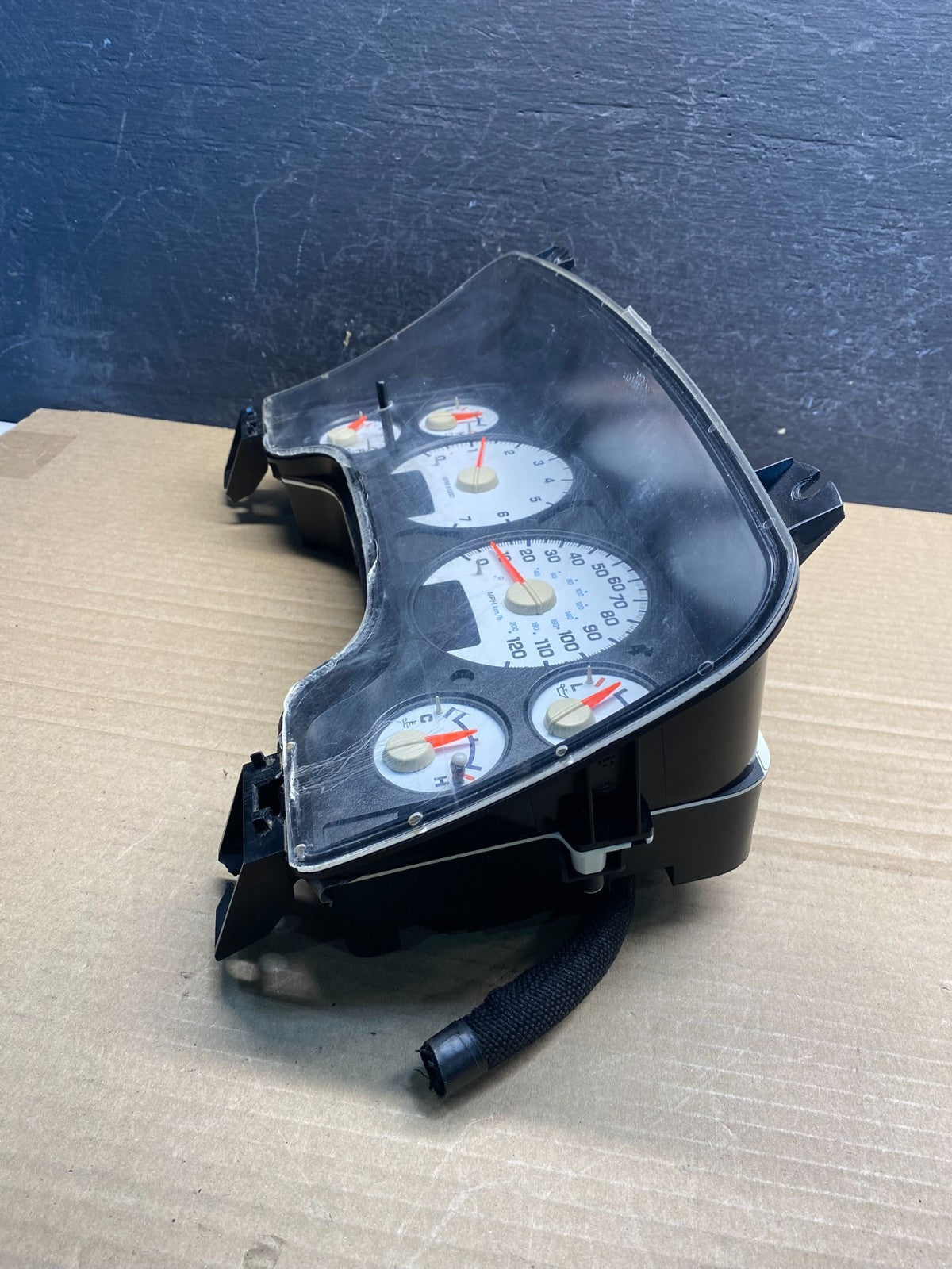 2004 2005 Dodge Ram 1500 Instrument Speedometer Gauge Cluster AF3814 DW3