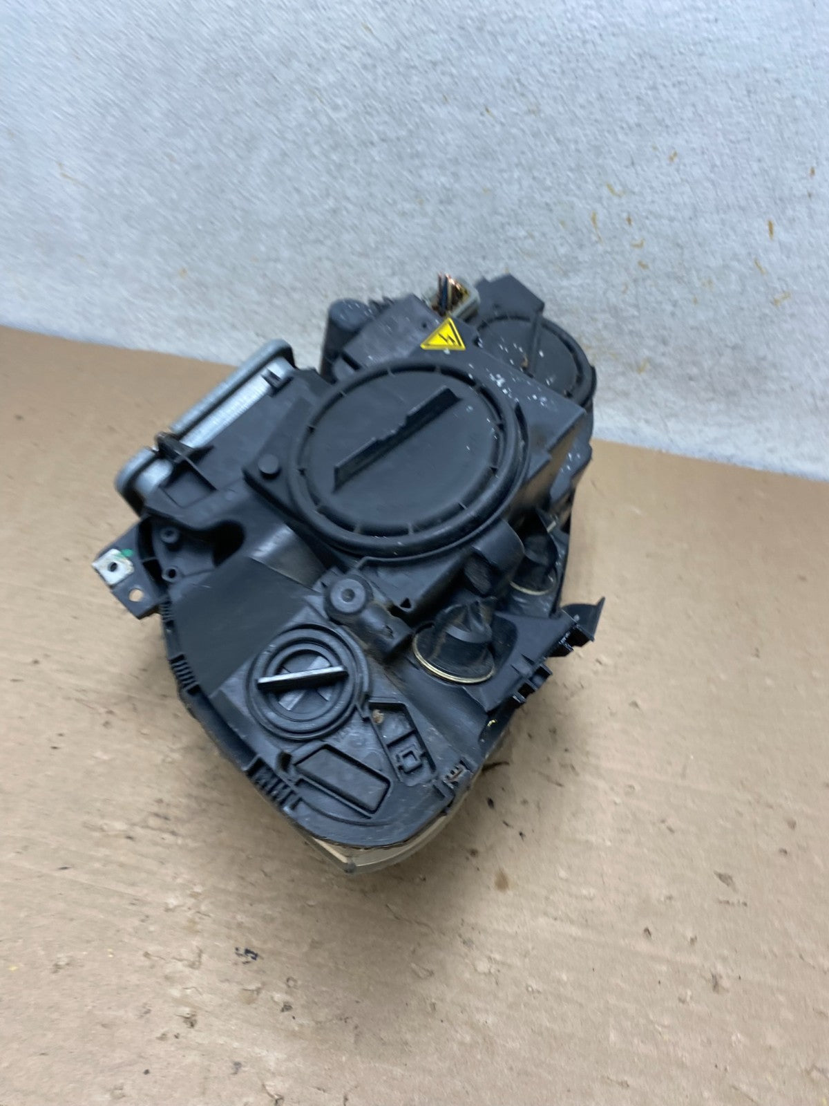 2008 to 2011 Mercedes Benz C-CLASS Right Passenger Xenon Headlight AI1076 DW8