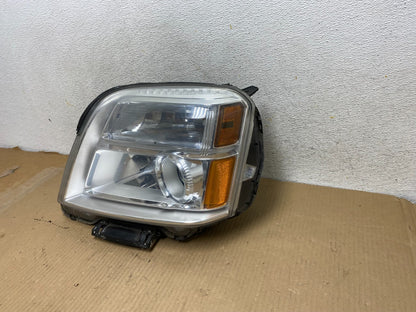 2010 to 2015 GMC Terrain Halogen Left Driver Lh Side Headlight AH3053 DW2