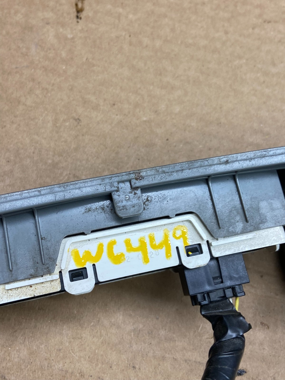 2009-2013 Toyota Corolla Dash Passenger Light Switch USB AUX Bezel W6449 DG6