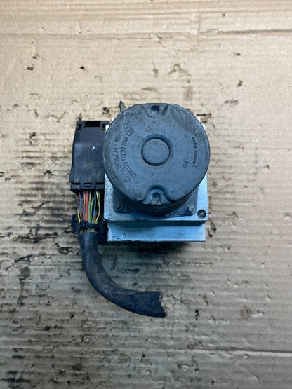 2006 to 2011 Mercedes CLS550 CLS-Class ABS Pump Module A2095450232 aa3234 DG5