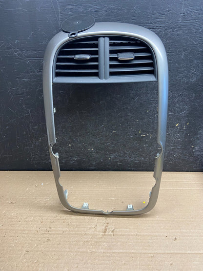 2013-2016 Chevrolet Malibu Center Radio Switch Air Vent Trim Bezel AG0242 DG0