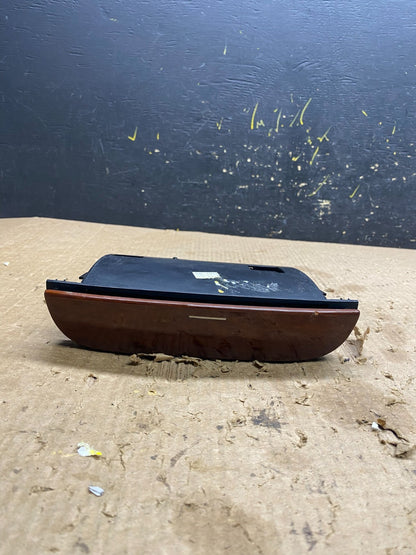 2000-2006 Mercedes S430 S500 Center Console Ash Tray Compartment OEM  Z7405 DG0