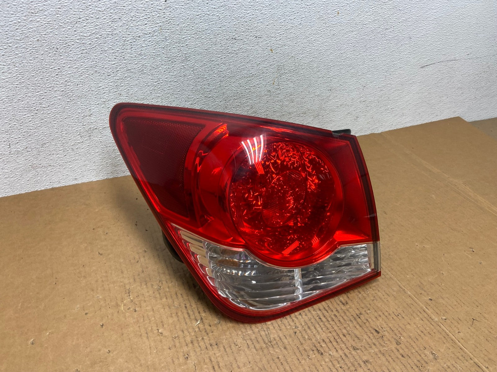 2011 2012 2013 2014 Chevrolet Cruze Left Driver LH Side Tail Light AE0339 LK2