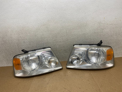 2004 to 2008 Ford F-150 F150 Left+Right Halogen Headlights W8564 DW0
