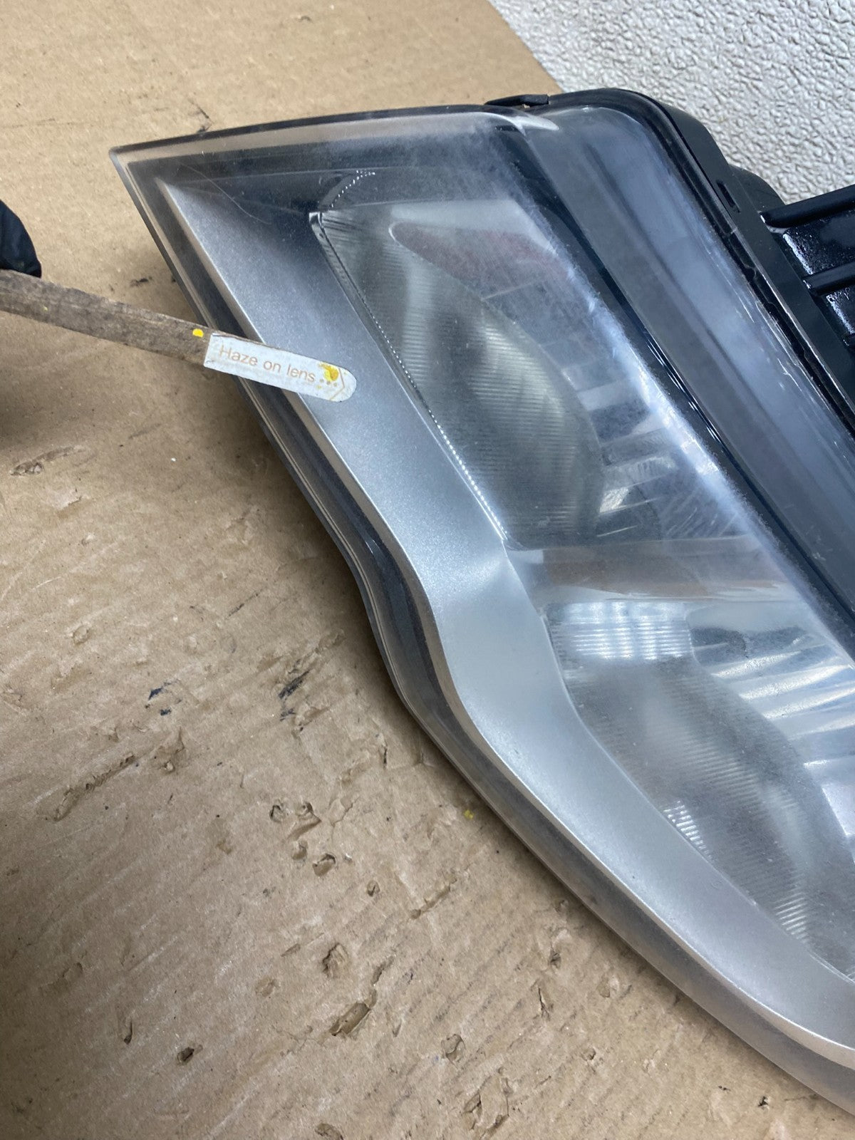 2010 to 2013 Kia Forte Koup Left Driver LH Halogen Headlight T5736 DW4