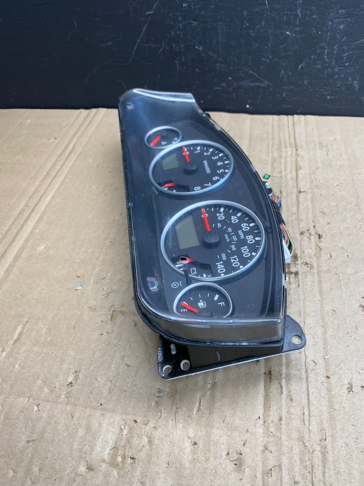 2005 Nissan Pathfinder Speedometer Cluster Gauge OEM  ab8979 DG2