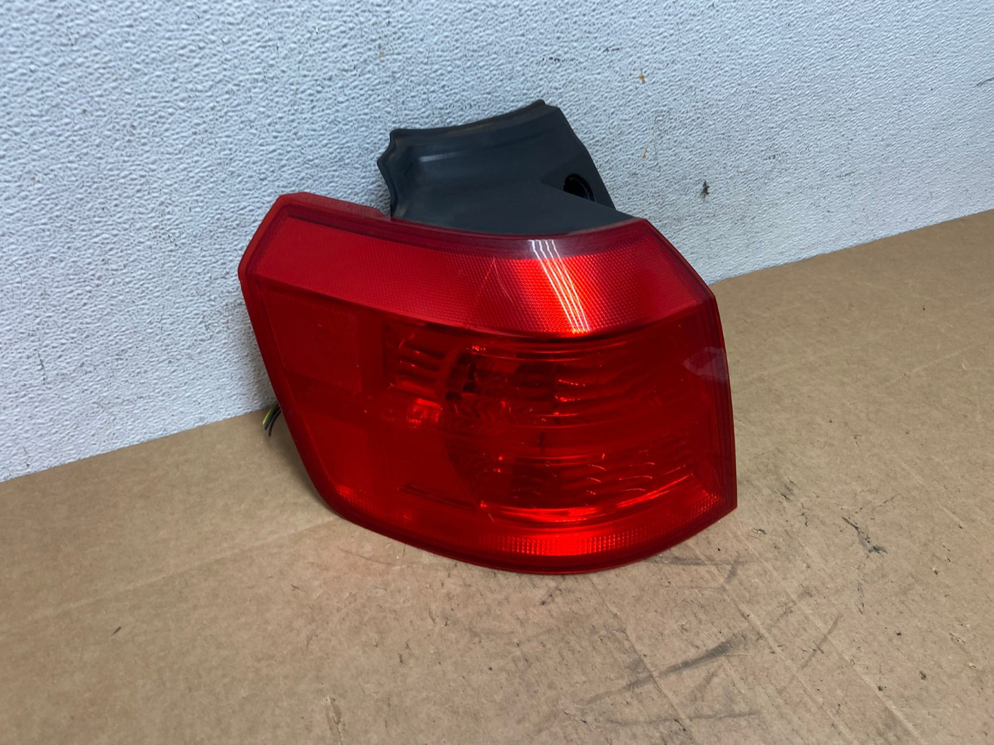 2010 to 2017 GMC Terrain Halogen Tail Light Left Driver Lh Side AD6347 LK2