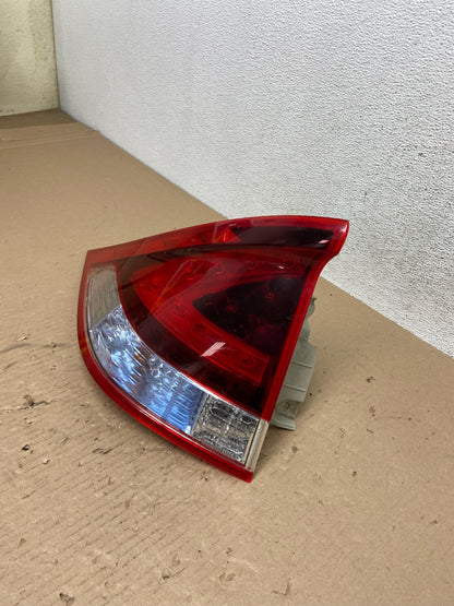 2012-2014 Honda Insight Left Driver LH Side Tail Light AE8770 DG1
