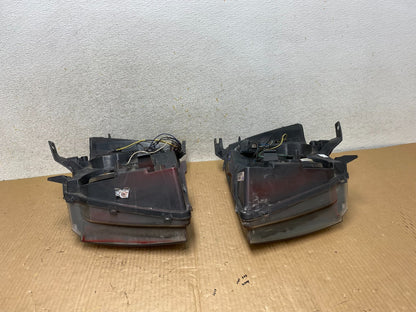 2007 to 2013 Chevrolet Suburban Tahoe Left+Right Set Headlights DEPO AI6632 DW11