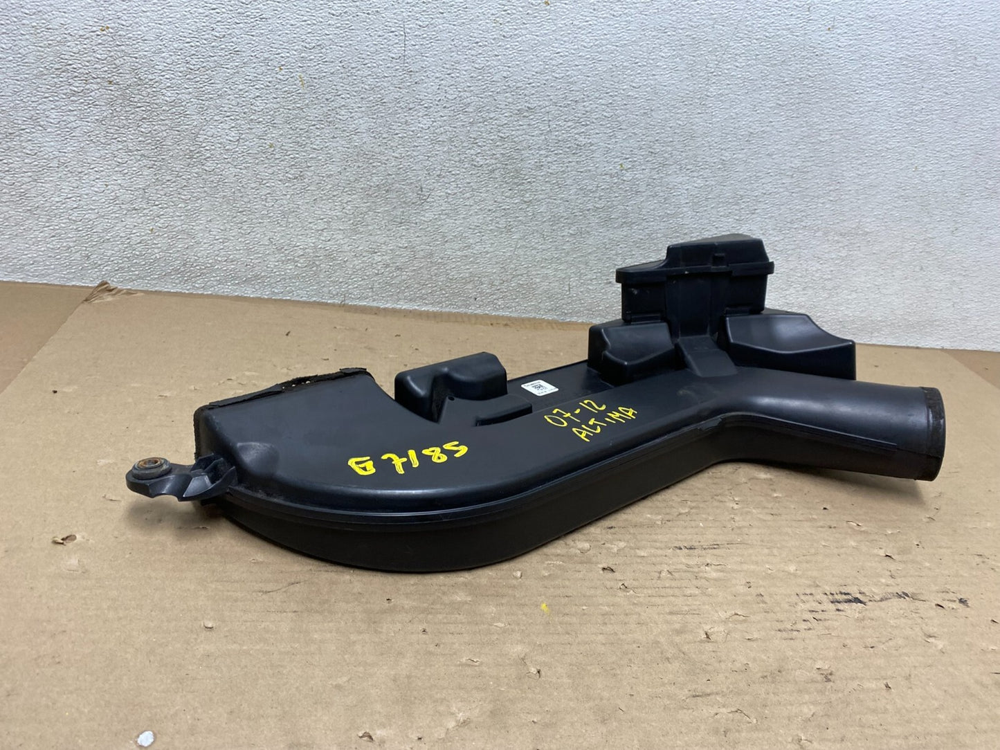 2007 to 2013 Nissan Altima 2.5L Air Duct Tube Resonator 16554-JA000 OEM G7185 DG5