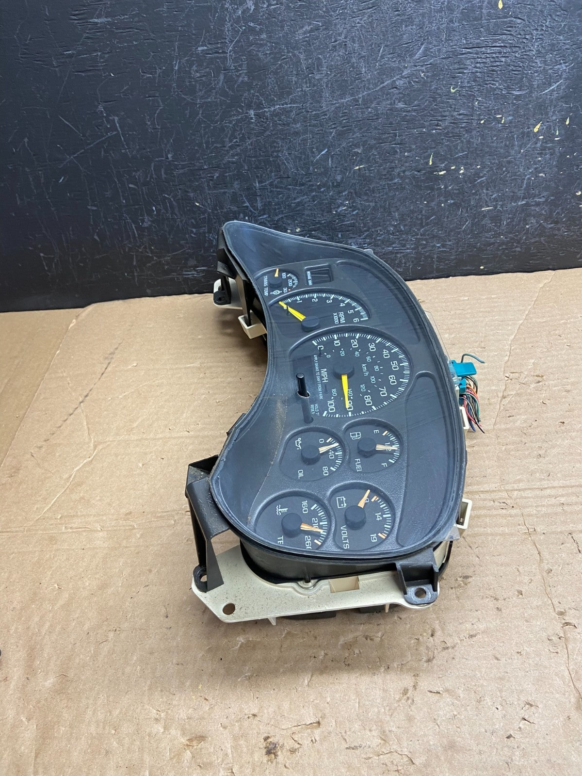 1999 to 2002 Chevrolet Silverado Sierra Cluster Gauge Speedometer ECM af2156 DG2