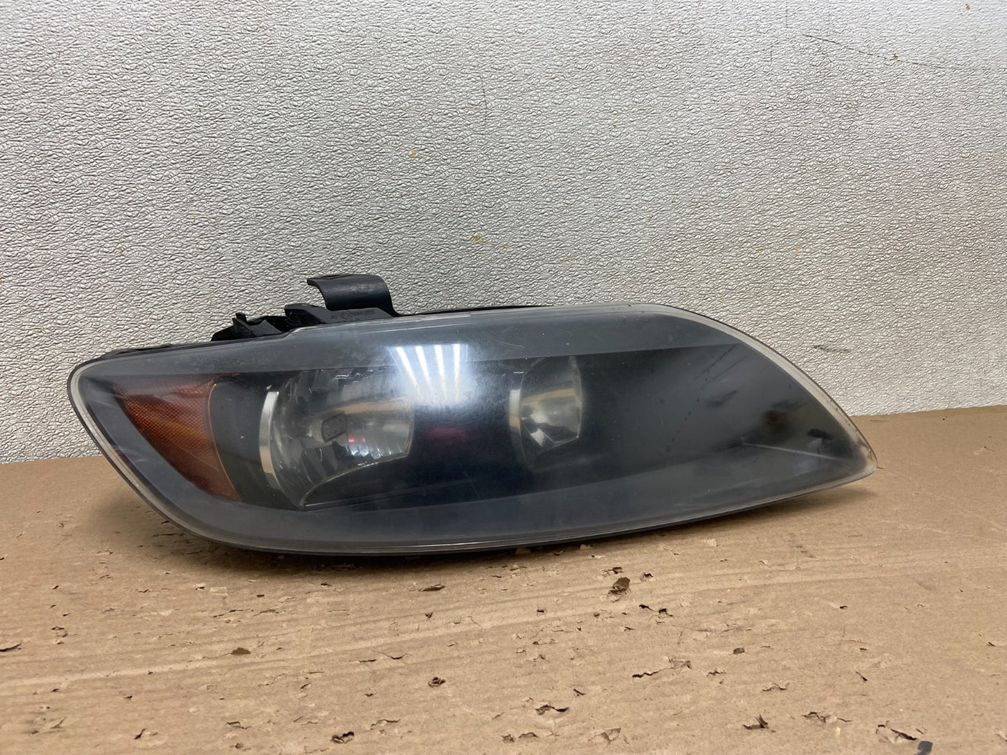 2007- 2009 Audi Q7 Right Passenger RH Side Black Halogen Headlight Oem AB1545 DG0