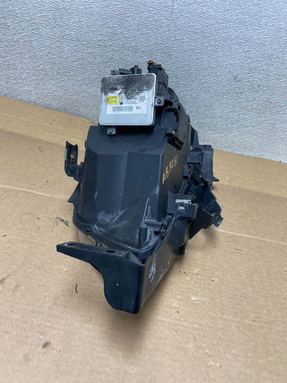 2009-2011 Bmw 3 Series 328i 4/D Sedan Right Passenger Headlight Xenon OEM AB50817