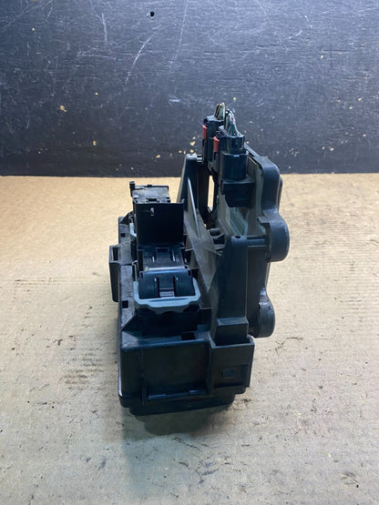 2006 Jeep Grand Cherokee Integrated Power Fuse Box Body Control Module AA3008 DG3