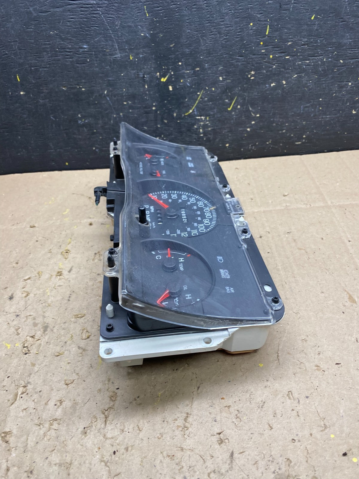 2001 to 2005 Mercury Grand Marquis Speedometer Cluster Gauge u5276 DG4