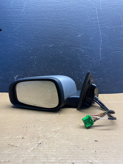 2004 - 2006 Volvo S60 Left Driver LH Front Door View Mirror AD6620 DW8