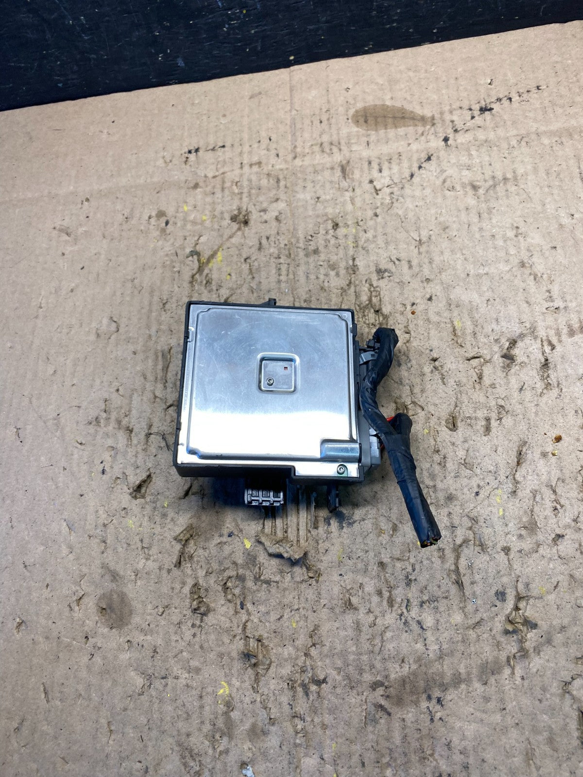 2006-2014 Kia Sedona Entourage Power Sliding Door Control Module P7959DG0