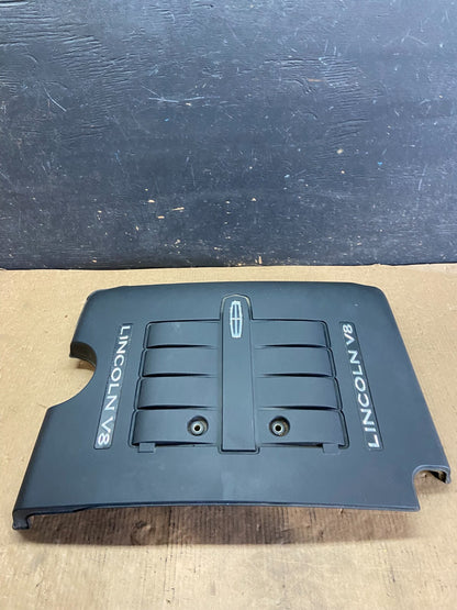 2002 to 2004  Lincoln Navigator 5.4L V8 Engine Motor Cover n9048 DG1