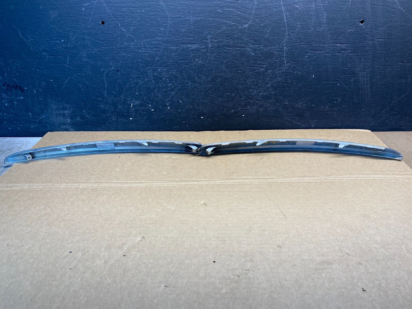 2011 to 2016 Kia Sportage Front Bumper Left+Right Set Side Molding AF6872 DG3