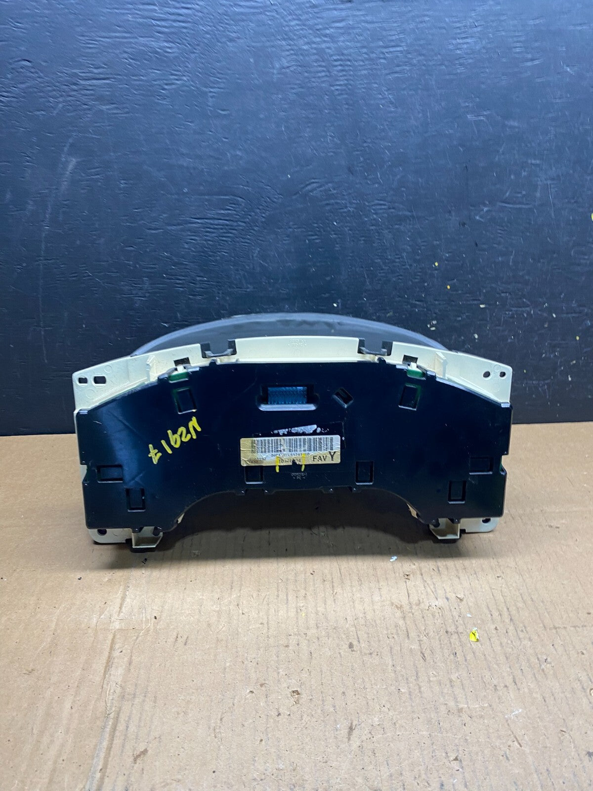 2004 to 2007 Chevrolet Express Speedometer Cluster Gauge N2917 DG4
