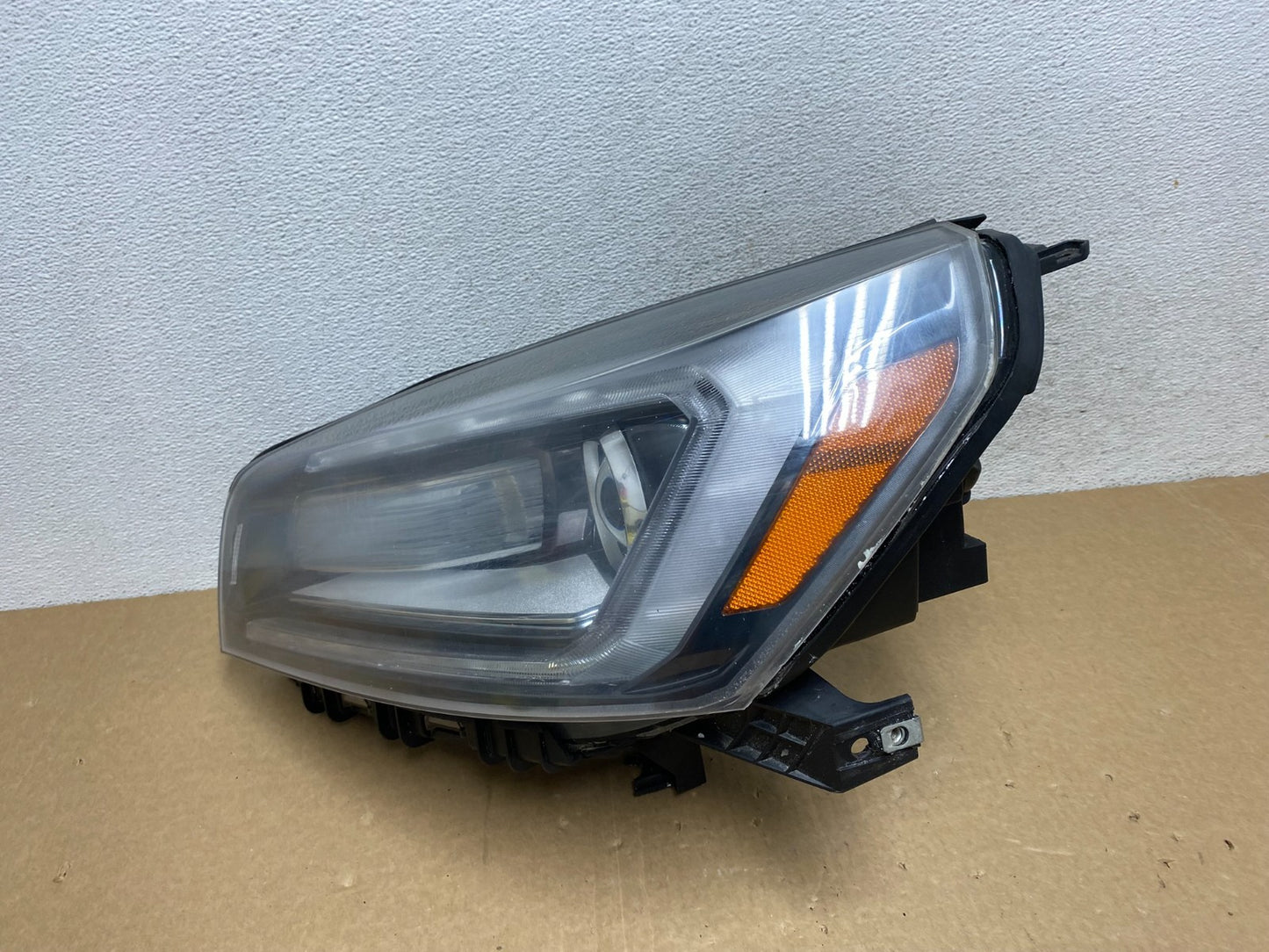 2013-2016 Gmc Acadia Left Driver LH Side Led Halogen Headlight AF9938 DW2