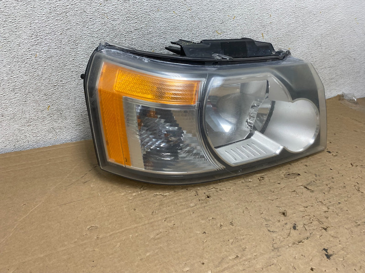 2008-2012 Land Rover LR2 Right Passenger RH Side Halogen Headlight AH9159 DW1