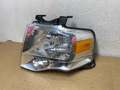 2007 - 2014 Ford Expedition Left Driver LH Side Headlight Halogen AG8925 DW2
