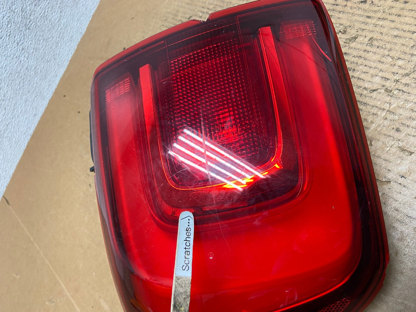 2017 to 2019 GMC Acadia Right Passenger RH Side Tail Light AE1504 LK3