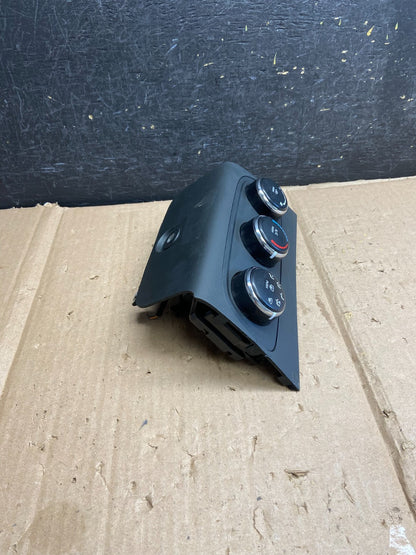 2011-2014 Chrysler 200 Heater AC Climate Switch Temperature Control AI2772 DG2