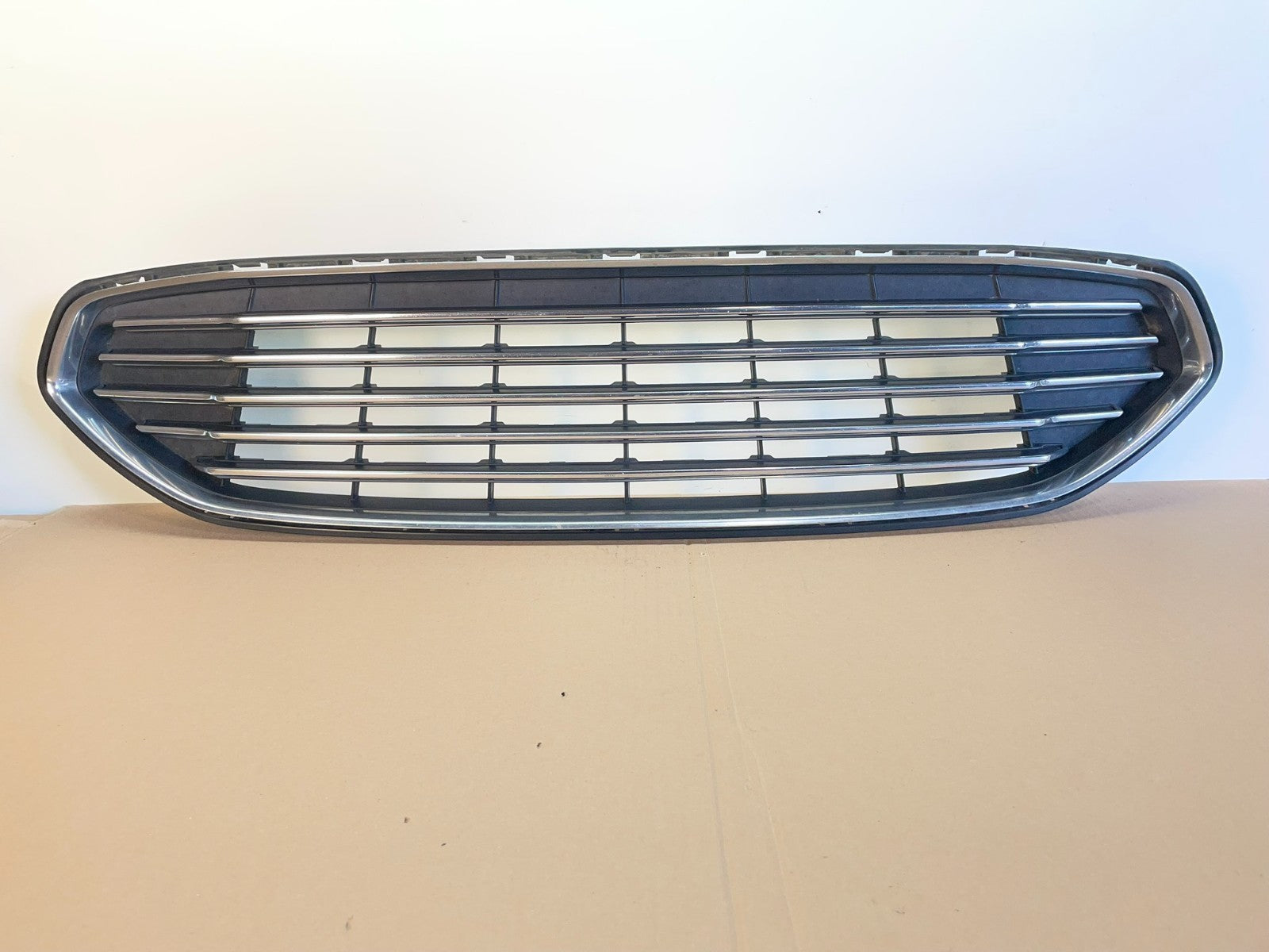 2013 to 2016 Ford Fusion Front Upper Grille Chrome Grill Bumper AG2565 MS0