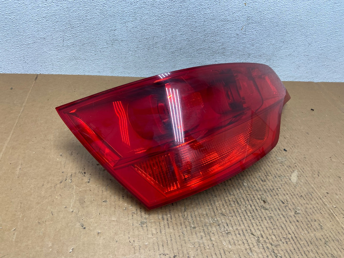 2007 2008 2009 Audi Q7 Left Driver Lh Side Tail Light AE1463 LK2