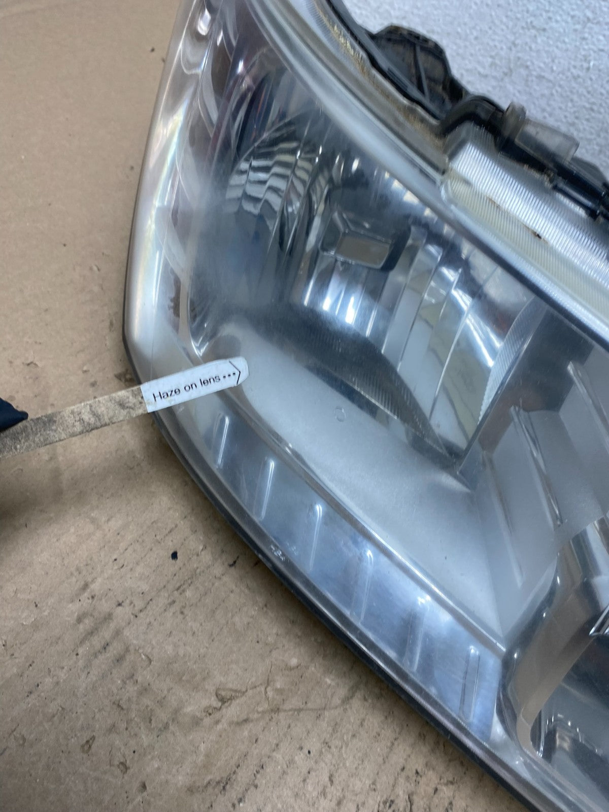 2009 to 2017 Dodge Journey Headlight Right Passenger Rh Halogen AF3285 DW4
