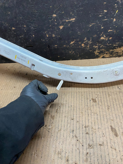 2020 to 2023 Ford Explorer Left Driver LH Upper Tic Bar Oem W6016 DG3