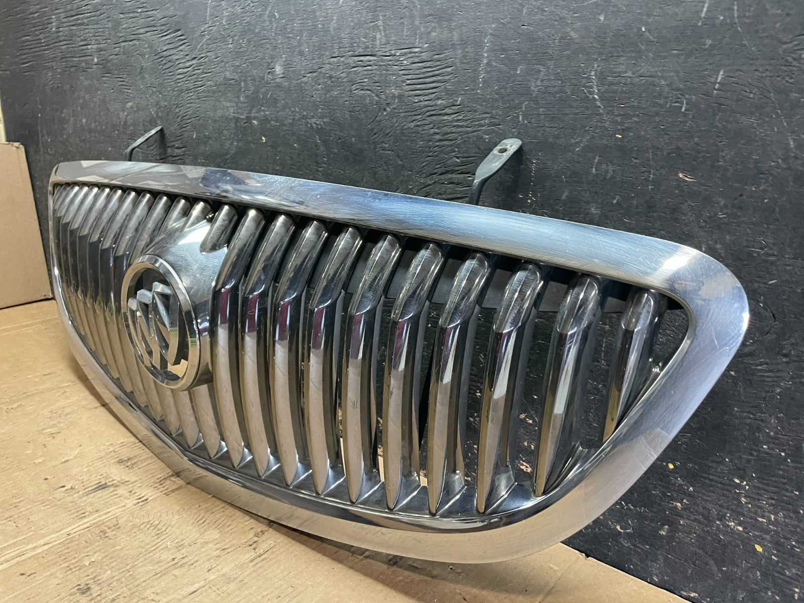 2008 to 2012 Buick Enclave Front Upper Grill Grille Oem Z5861 DG2
