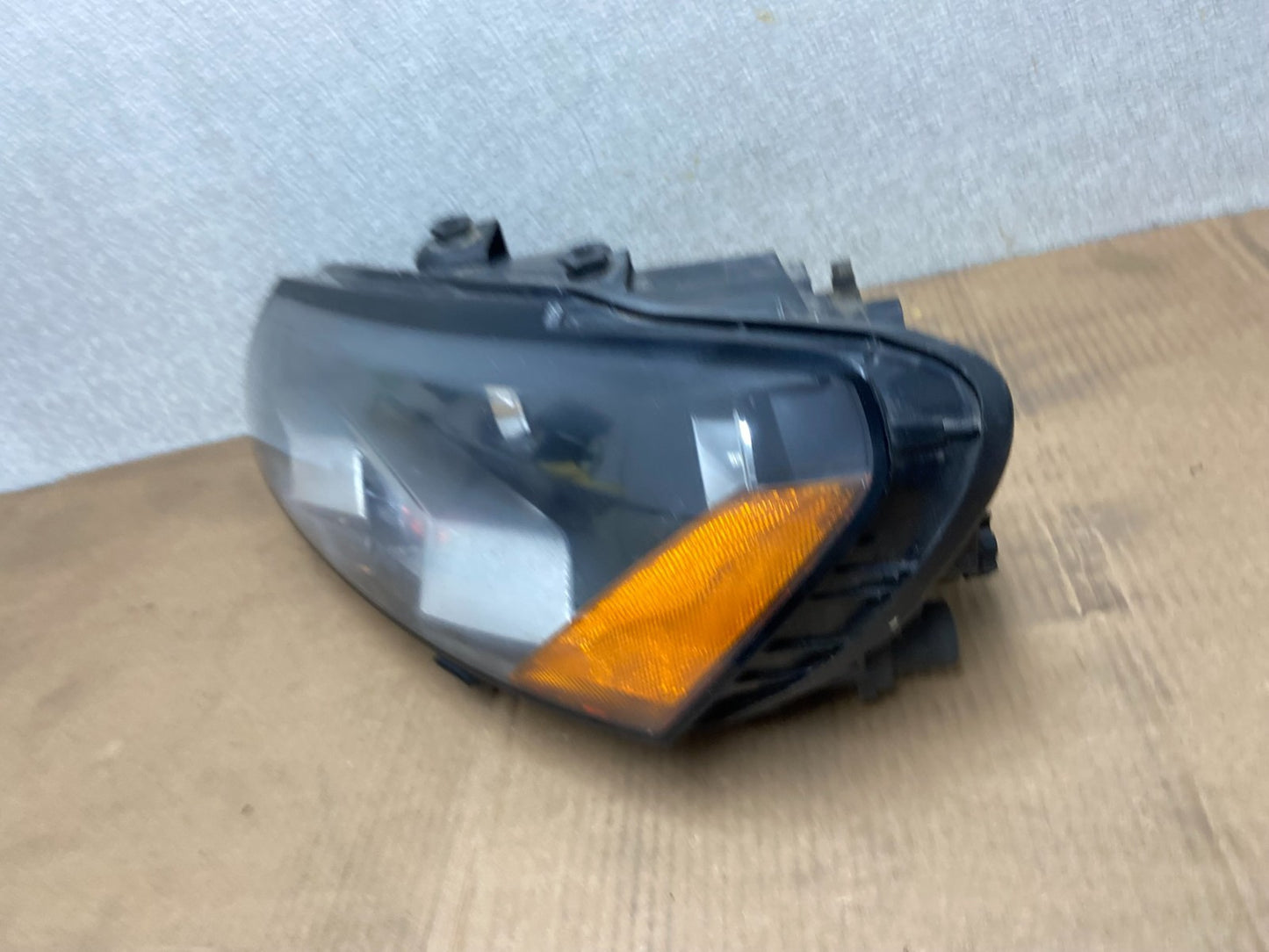 2012-2015 Volkswagen Passat Left Driver LH Side Halogen Headlight OEM AA5293 DW1