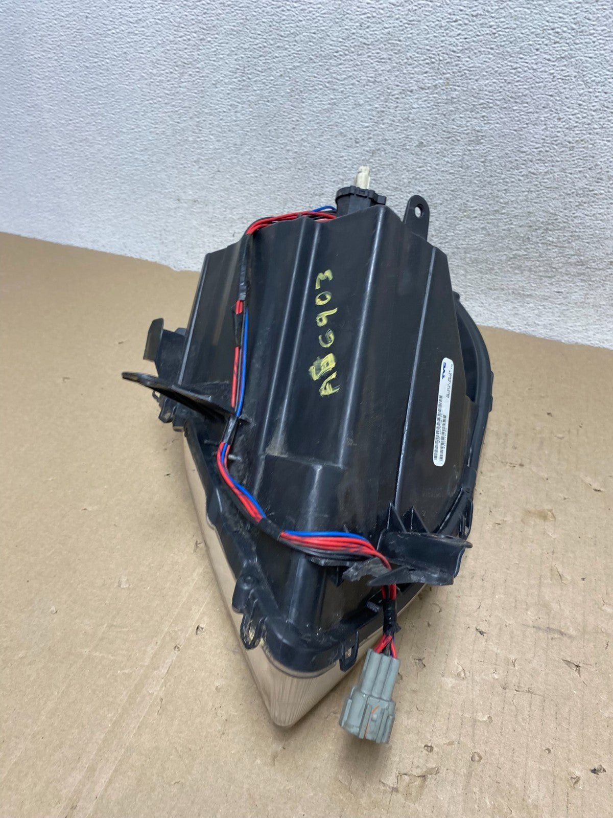2007-2009 Nissan Sentra Halogen Left Driver LH Side Headlight TYC AG6903 DW6