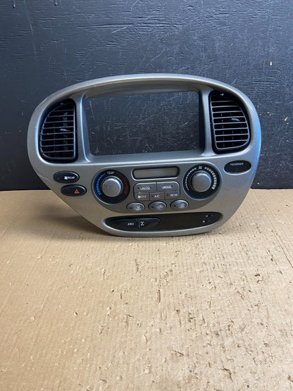 2001 to 2004 Toyota Sequoia AC Temp Heater Climate Control Bezel ae4279 DG0
