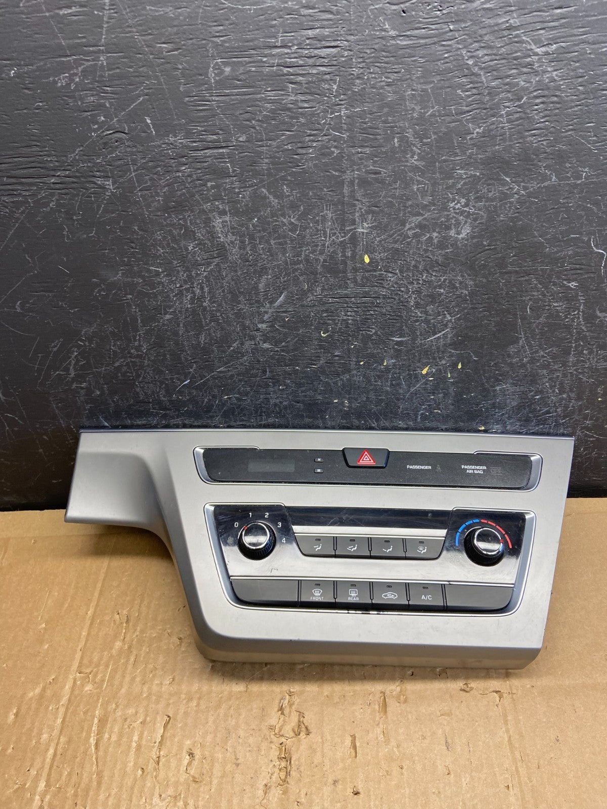 2015 to 2017 Hyundai Sonata Ac Heater Climate Control AD6829 DG0