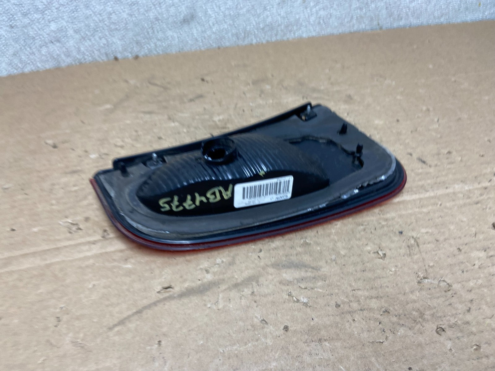 2003-2006 Lincoln Navigator Left Driver LH Tail Light Inner Oem AB4775 LK4