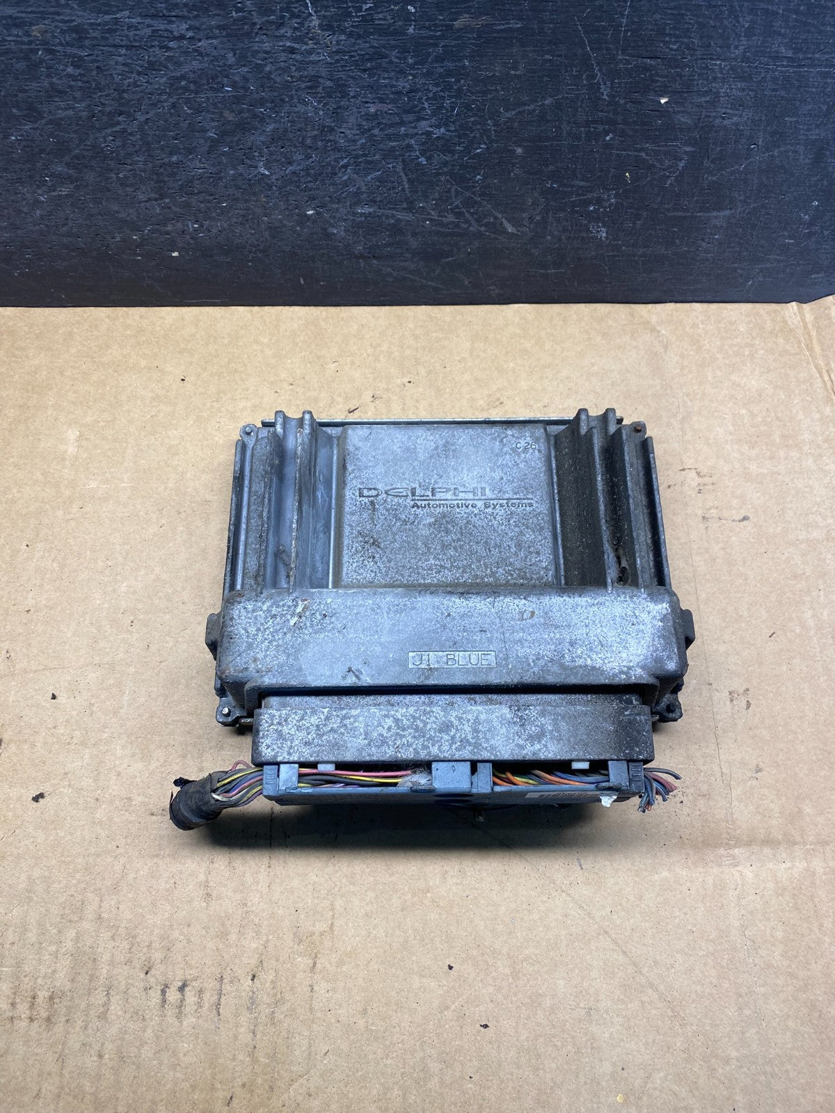 2003-2006 Chevrolet Tahoe Silverado Engine Control Unit Module ECM ECU AH7195 DW1