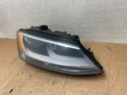 2011 to 2014 Volkswagen Jetta Right Passenger RH Headlight Halogen AA36092