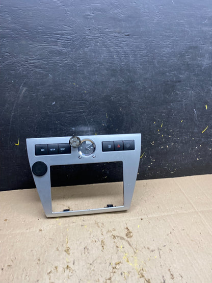 2006 to 2009 Ford Fusion Center Dash Clock Radio Bezel Trim OEM u5330 DG0