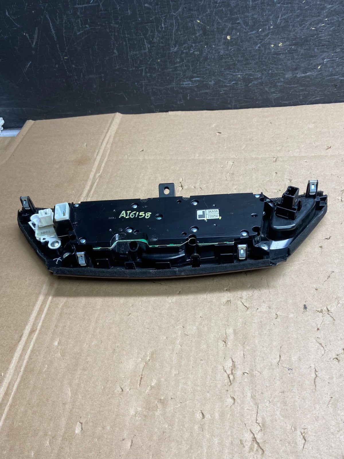 2013 to 2015 Nissan Pathfinder Information Display Control AI6158 DG3
