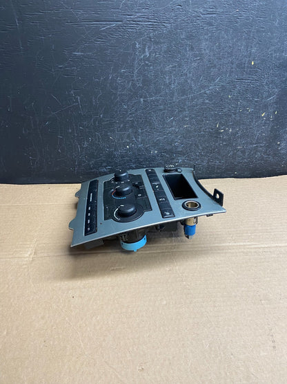 2005 2006 2007 Jeep Commander Grand Cherokee A/C Climate Control Bezel AF2416 DG1